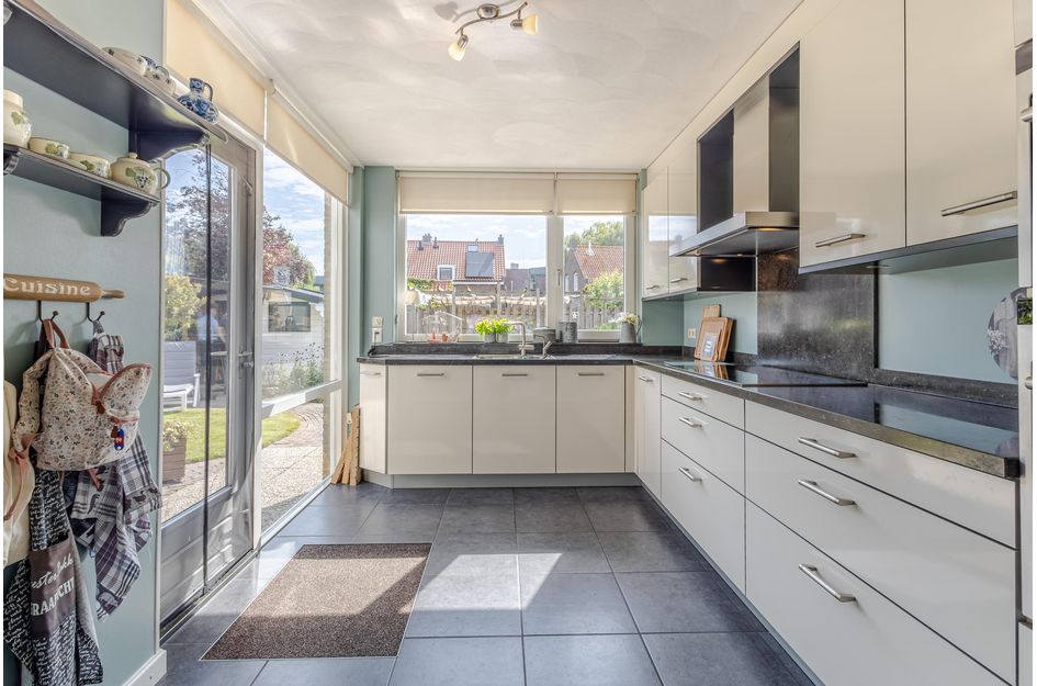 Burg Viezeestraat 7