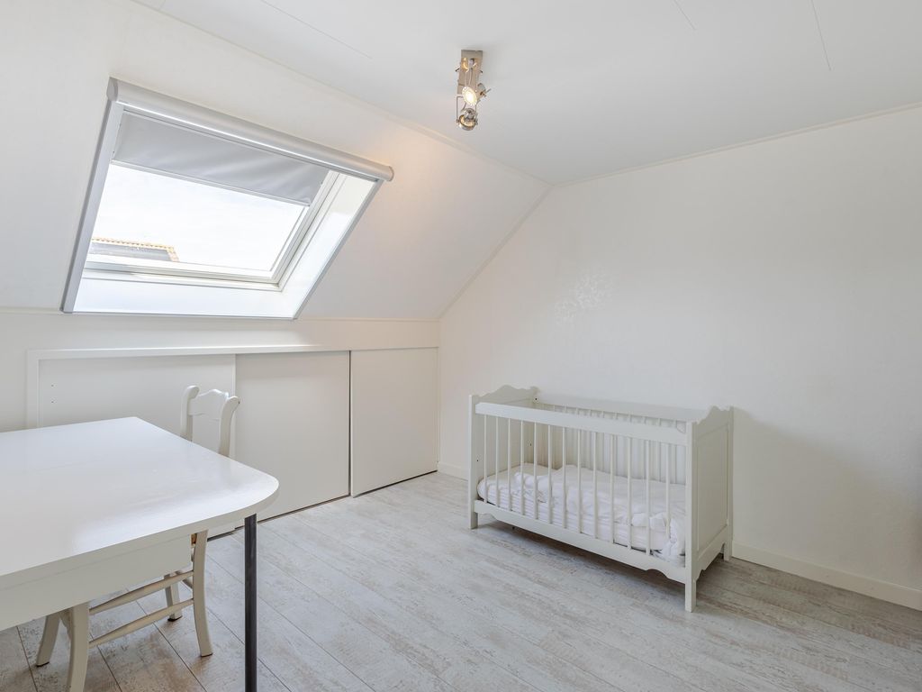 Burg Viezeestraat 7, Bleskensgraaf ca