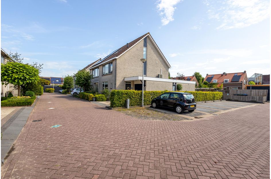 Burg Viezeestraat 7