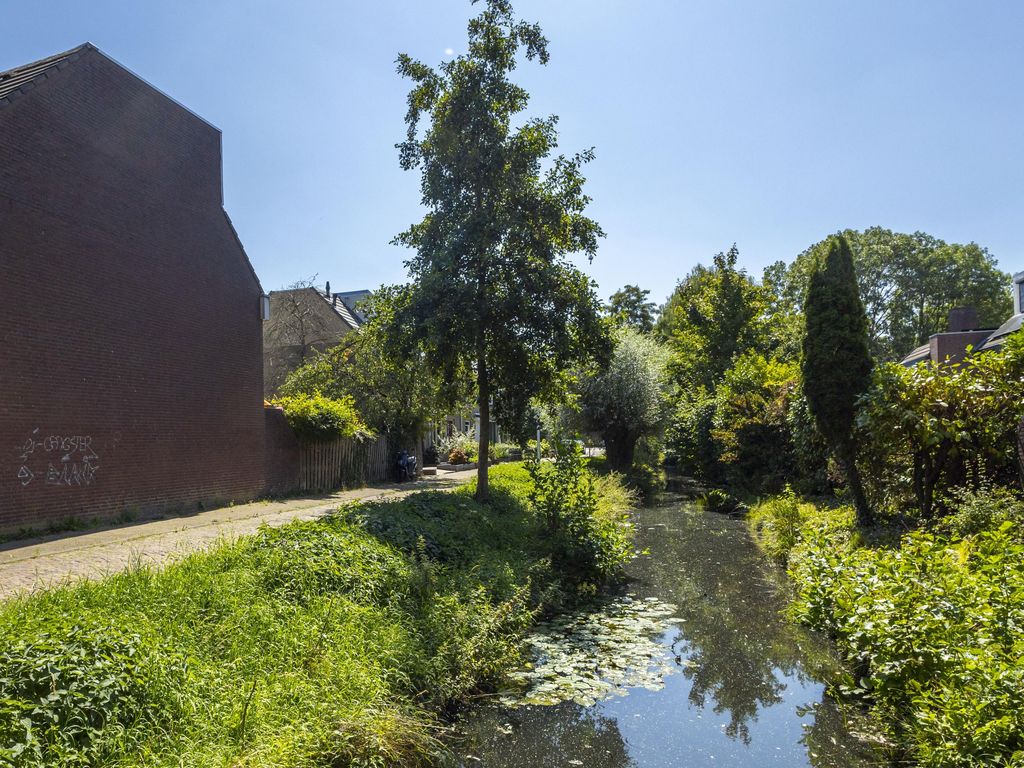 Locksweer 1, SLIEDRECHT