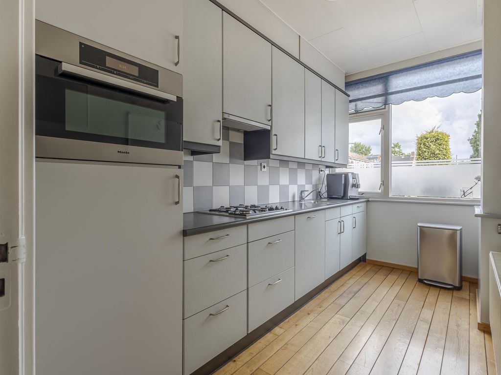 Maasstraat 5, HARDINXVELD-GIESSENDAM