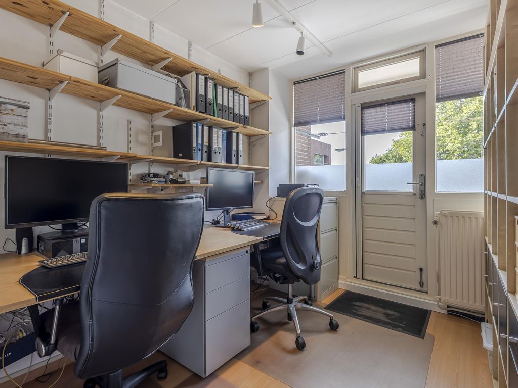 Maasstraat 5, HARDINXVELD-GIESSENDAM