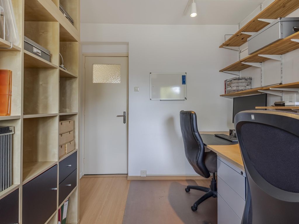 Maasstraat 5, HARDINXVELD-GIESSENDAM