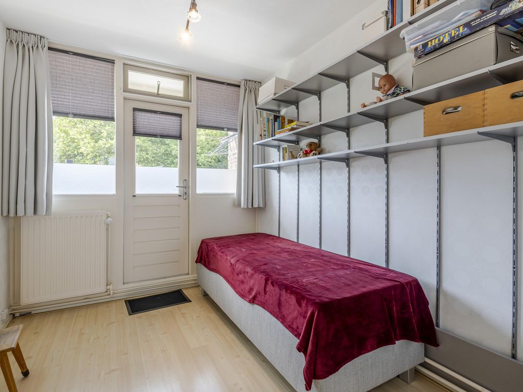 Maasstraat 5, HARDINXVELD-GIESSENDAM