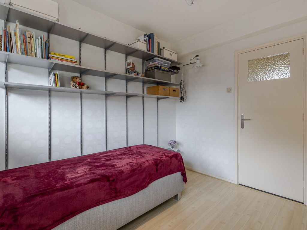 Maasstraat 5, HARDINXVELD-GIESSENDAM