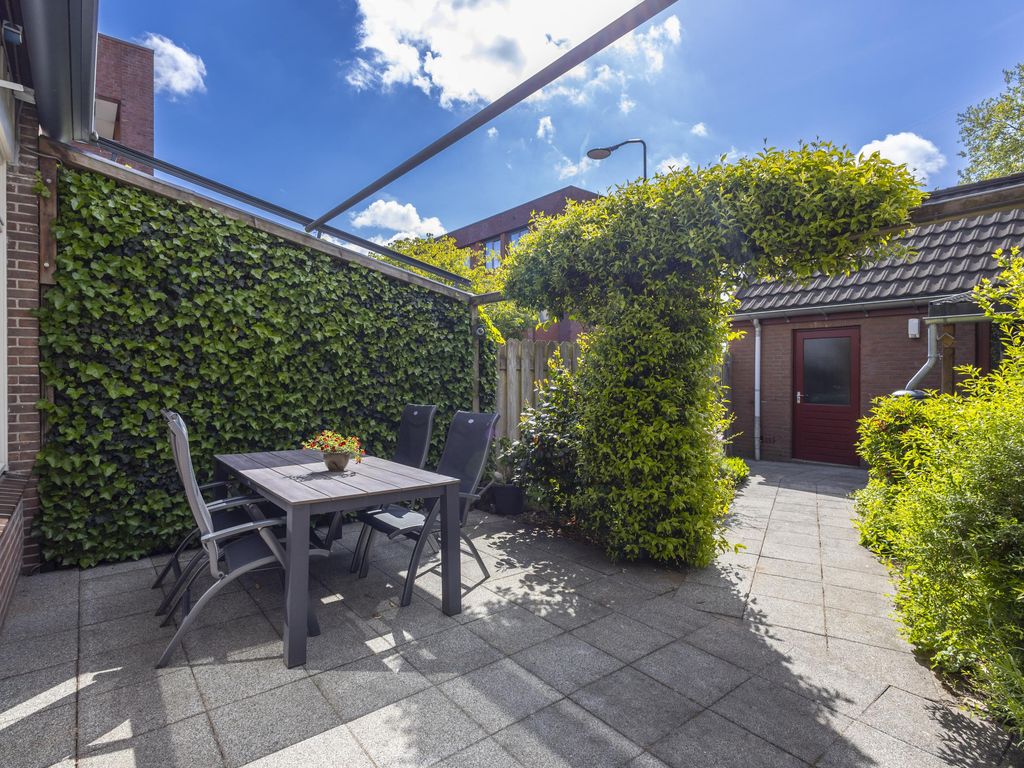 Maasstraat 5, HARDINXVELD-GIESSENDAM