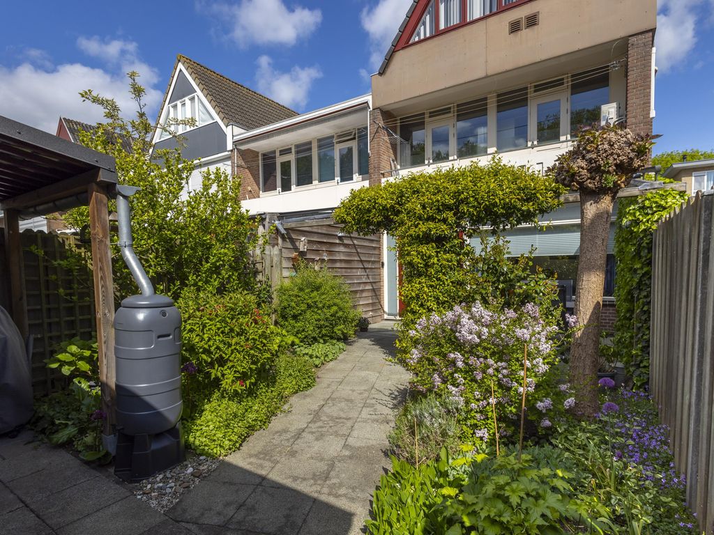 Maasstraat 5, HARDINXVELD-GIESSENDAM