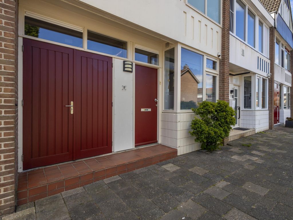 Maasstraat 5, HARDINXVELD-GIESSENDAM