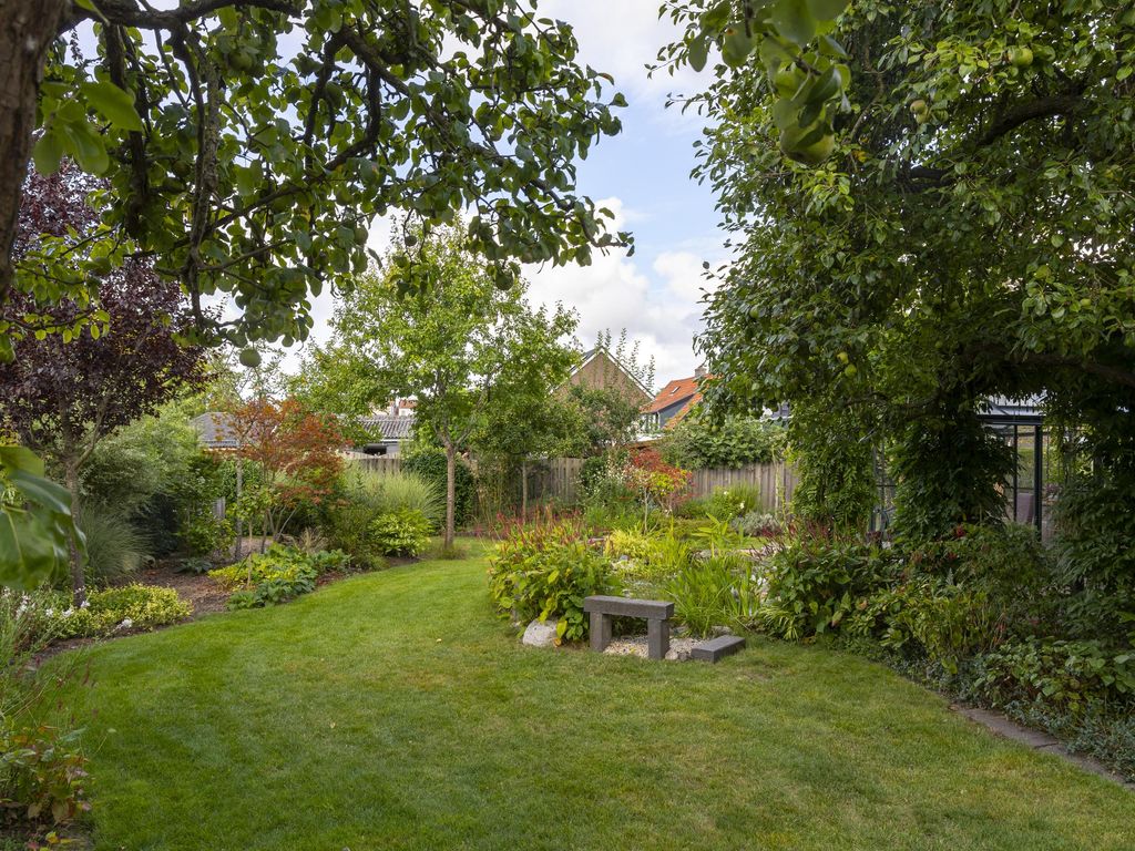 Akkerstraat 18, HARDINXVELD-GIESSENDAM