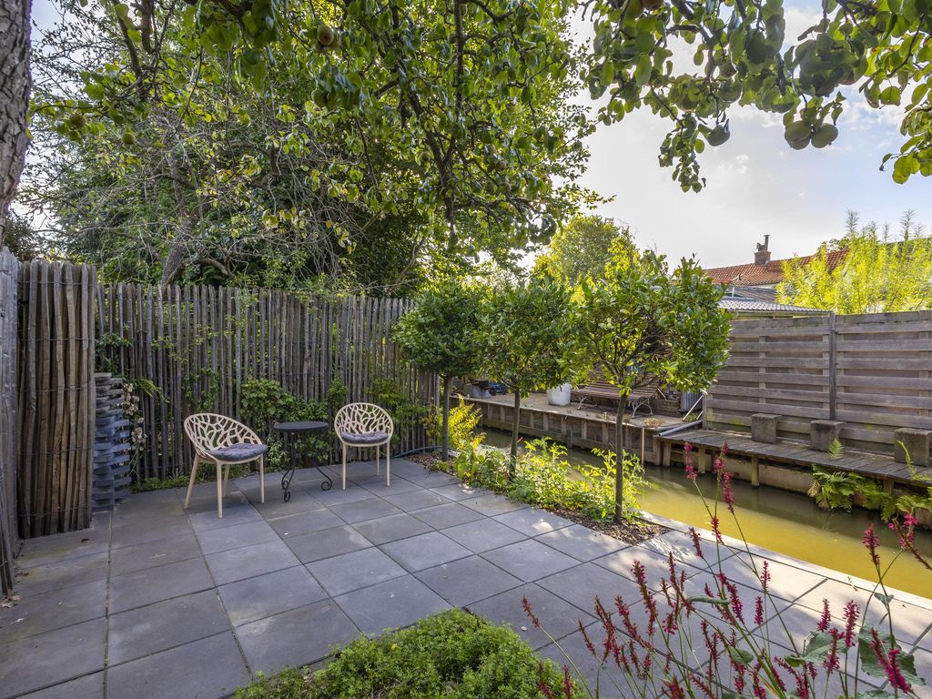 Akkerstraat 18, HARDINXVELD-GIESSENDAM