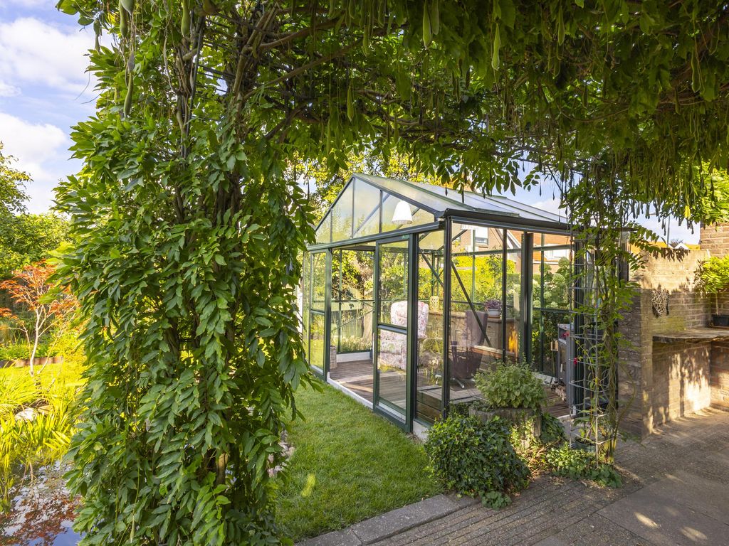 Akkerstraat 18, HARDINXVELD-GIESSENDAM