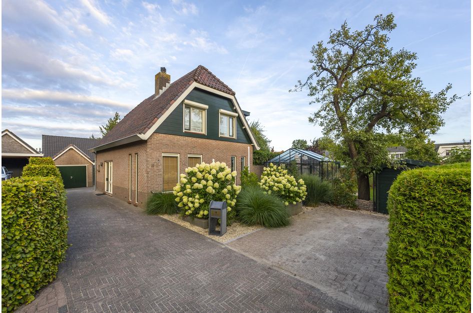 Akkerstraat 18