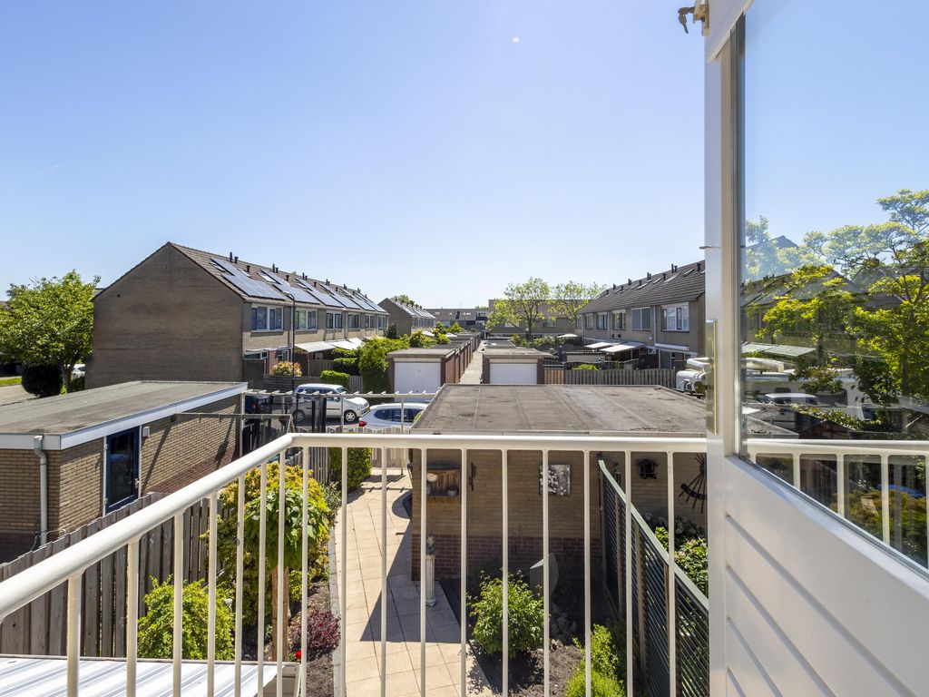 Lange Griendsweer 9, HARDINXVELD-GIESSENDAM