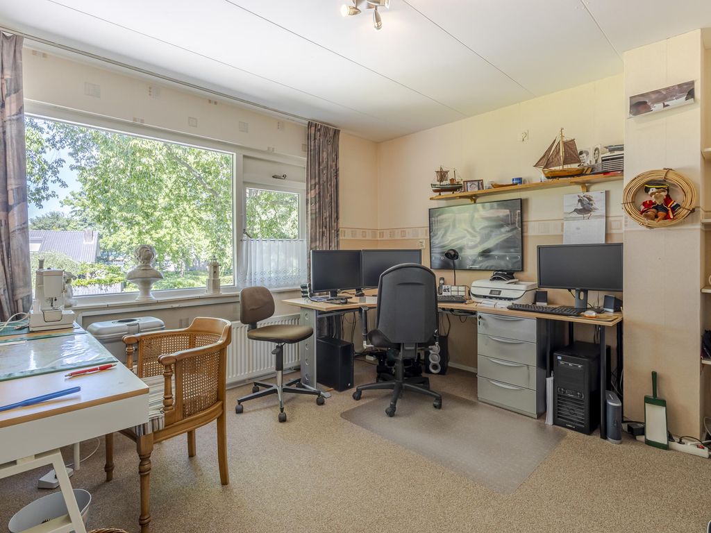 Lange Griendsweer 9, HARDINXVELD-GIESSENDAM