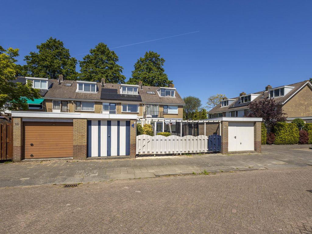 Lange Griendsweer 9, HARDINXVELD-GIESSENDAM