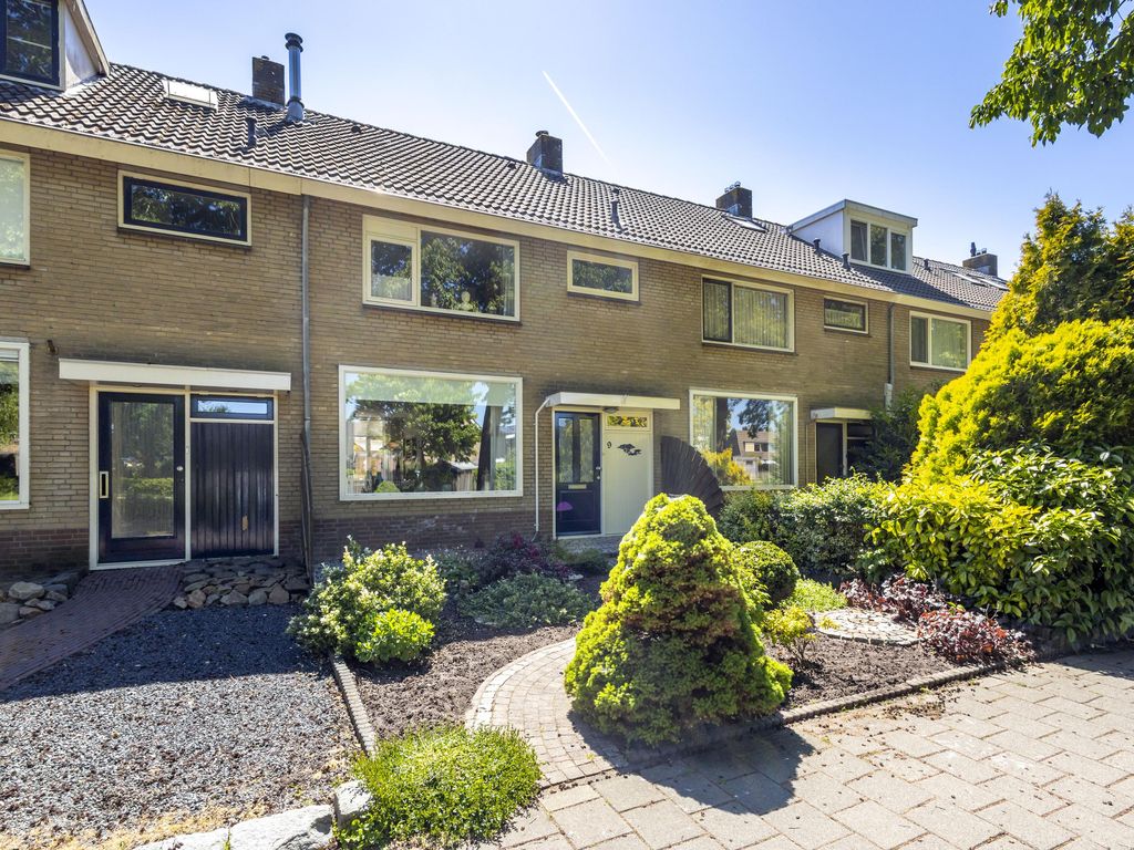 Lange Griendsweer 9, HARDINXVELD-GIESSENDAM