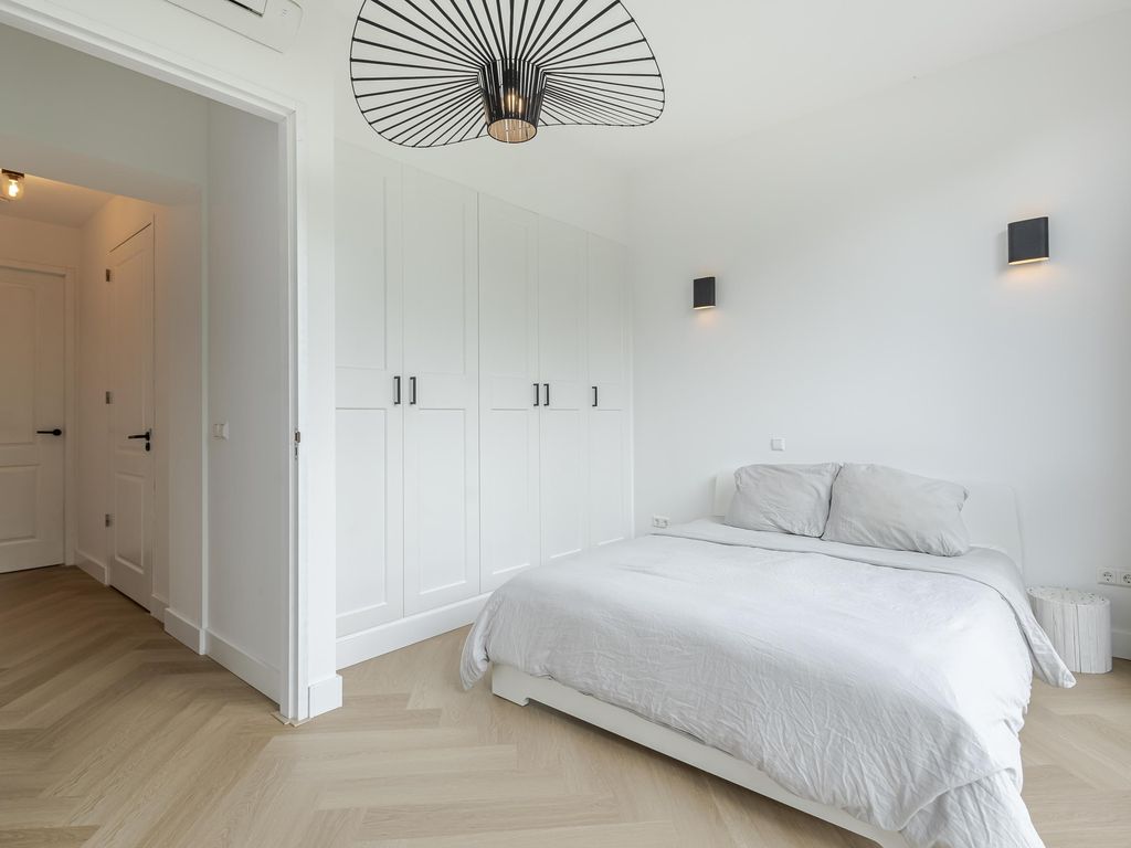 Buitendams 30, HARDINXVELD-GIESSENDAM