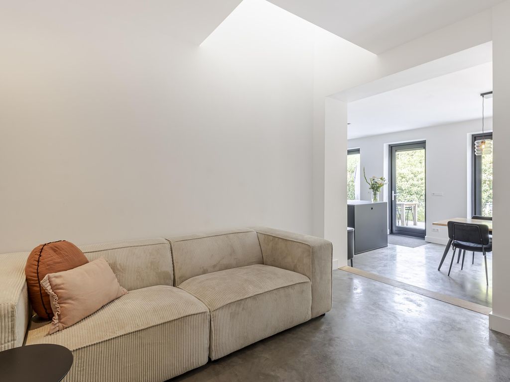 Buitendams 30, HARDINXVELD-GIESSENDAM