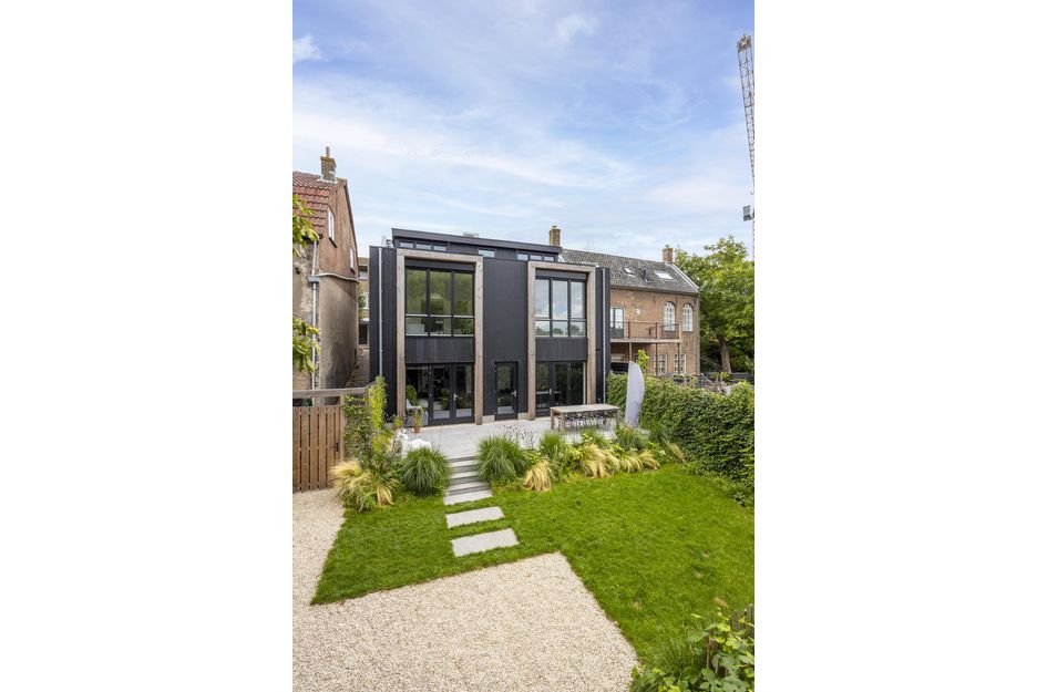 Buitendams 30