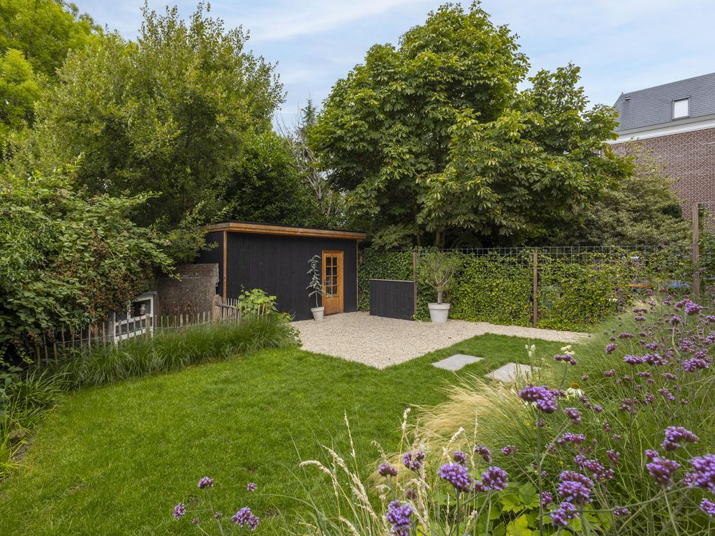 Buitendams 30, HARDINXVELD-GIESSENDAM