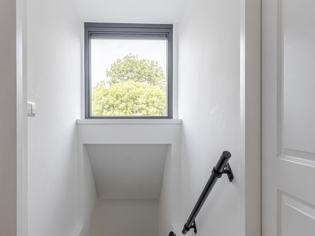 Buitendams 30, HARDINXVELD-GIESSENDAM