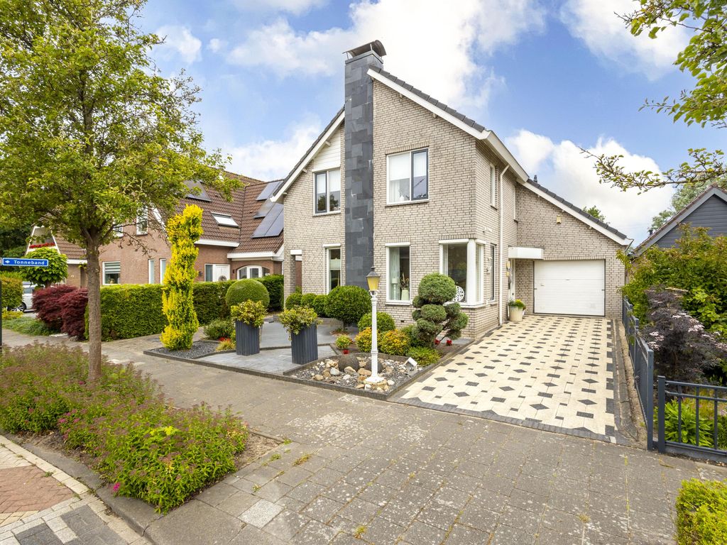 Schapedrift 67, HARDINXVELD-GIESSENDAM