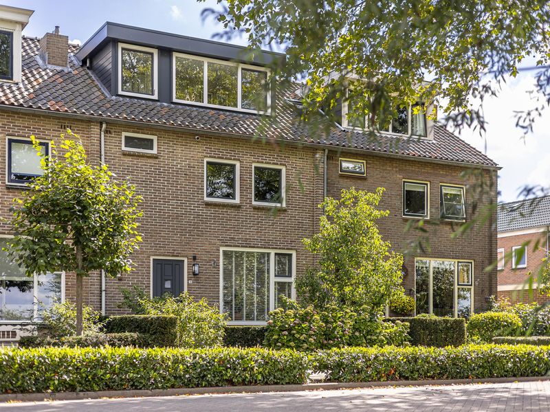 Zevenhovenstraat 15, Bleskensgraaf ca