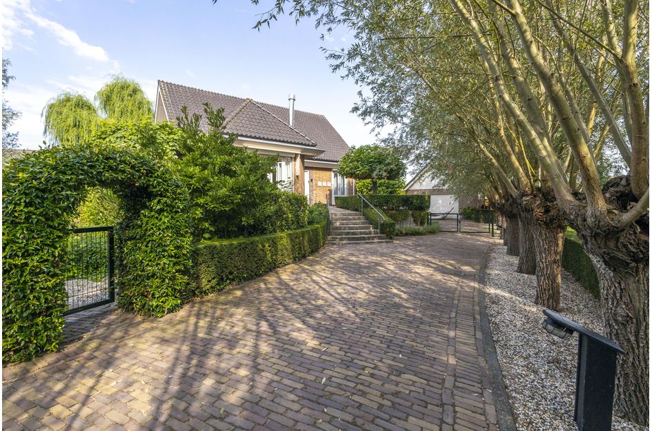 Binnendamseweg 64A