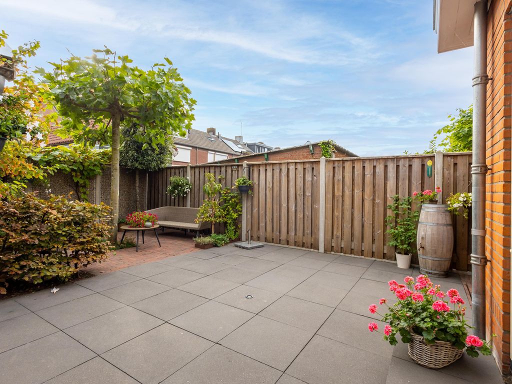 Frans Halsstraat 8, HARDINXVELD-GIESSENDAM