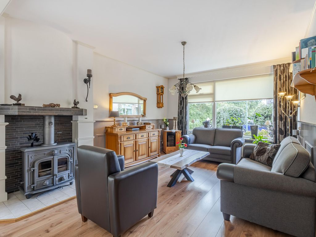 Groot Veldsweer 129, Hardinxveld-Giessendam