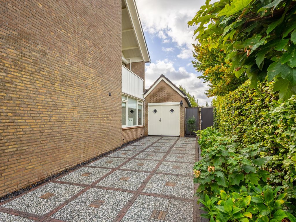 Groot Veldsweer 129, Hardinxveld-Giessendam