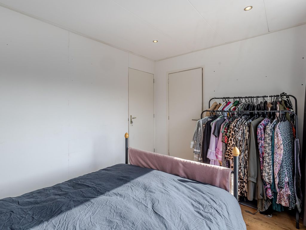 Troelstrastraat 60, HARDINXVELD-GIESSENDAM