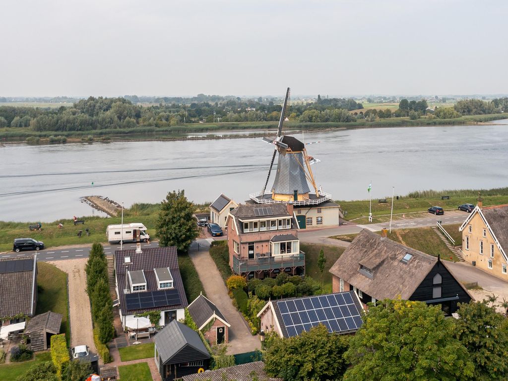 Nieuwe Veer 41, STREEFKERK