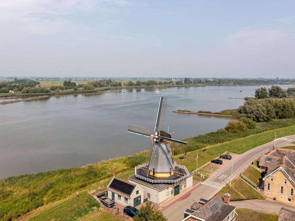 Nieuwe Veer 41, STREEFKERK