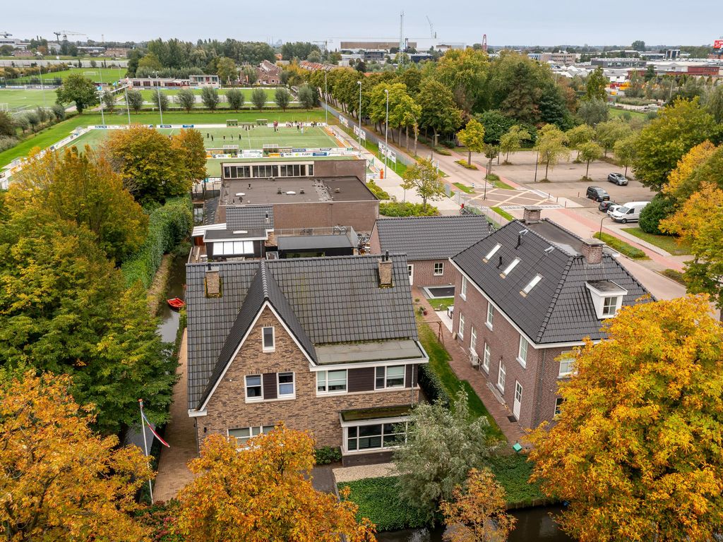 Parallelweg 97, HARDINXVELD-GIESSENDAM