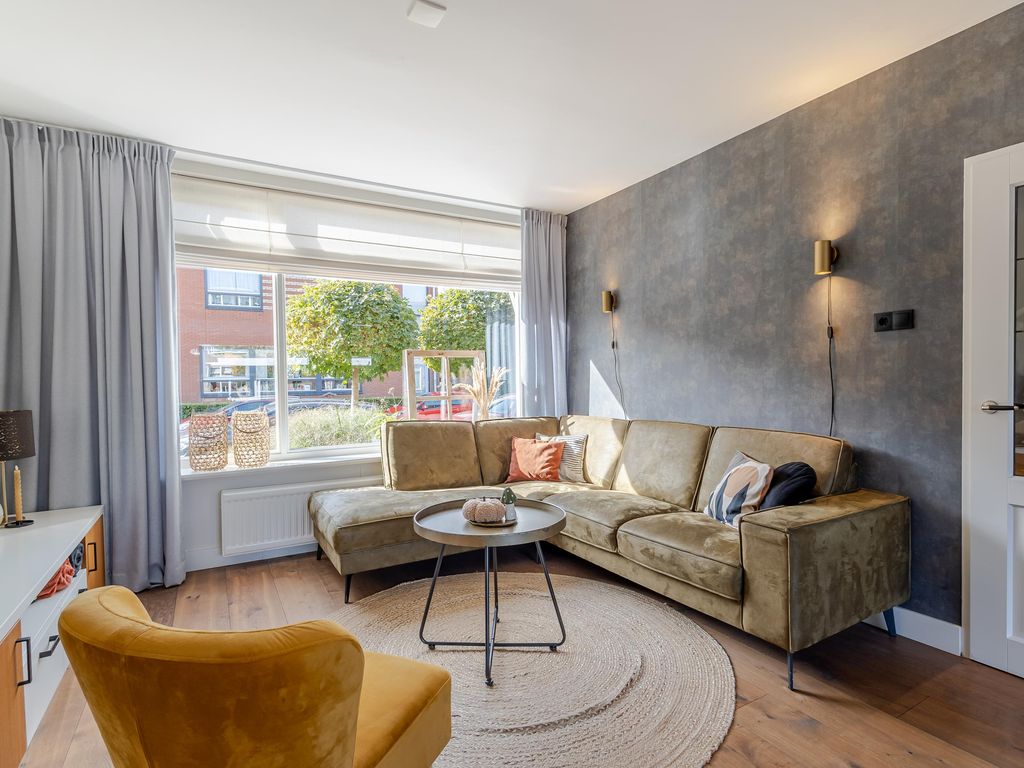Koolmeesstraat 6, BLESKENSGRAAF CA
