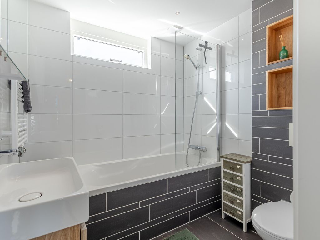 Koolmeesstraat 6, BLESKENSGRAAF CA