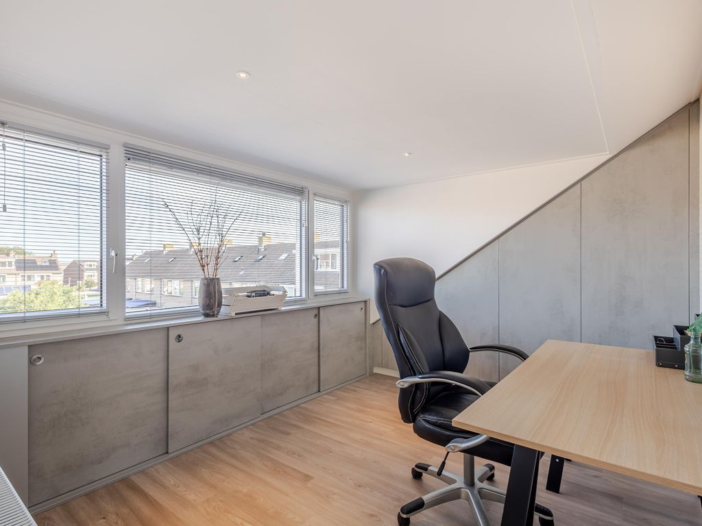 Koolmeesstraat 6, BLESKENSGRAAF CA