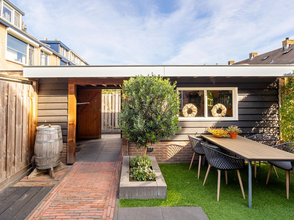 Koolmeesstraat 6, BLESKENSGRAAF CA