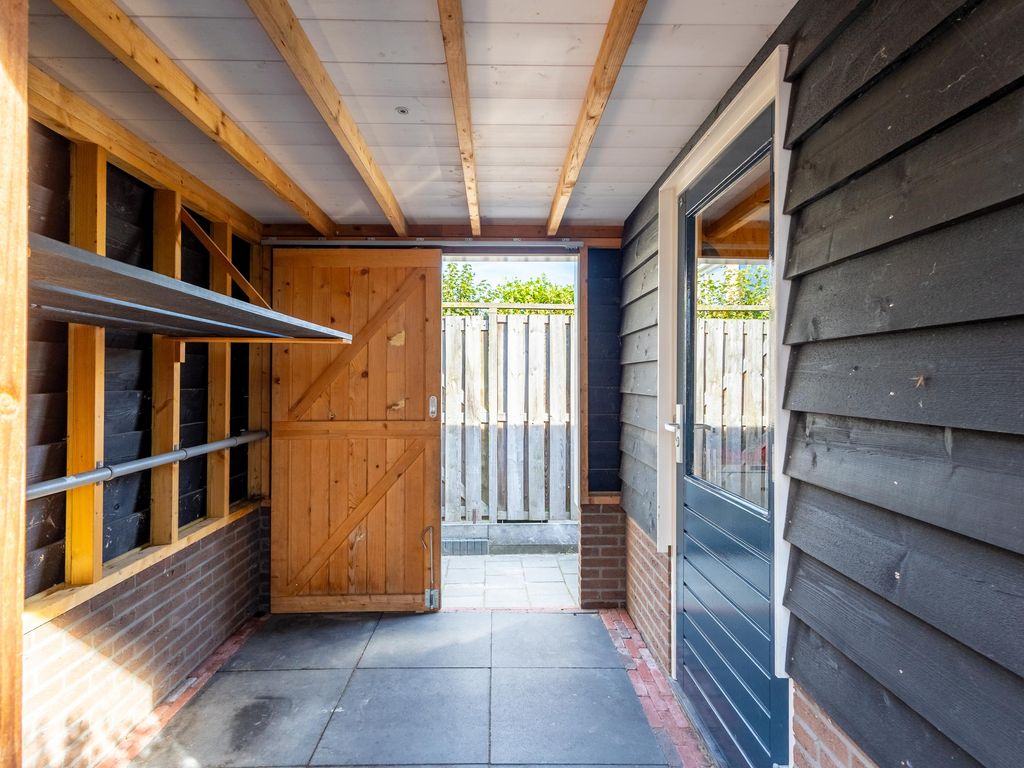 Koolmeesstraat 6, BLESKENSGRAAF CA
