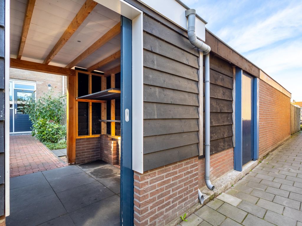 Koolmeesstraat 6, BLESKENSGRAAF CA