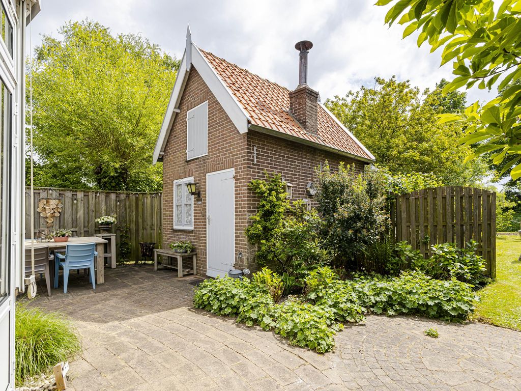 Kerkweg 41, Hardinxveld-Giessendam
