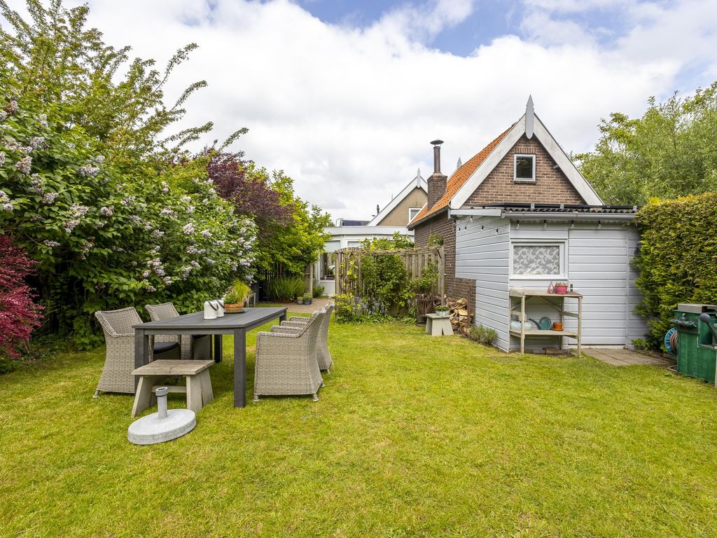 Kerkweg 41, HARDINXVELD-GIESSENDAM