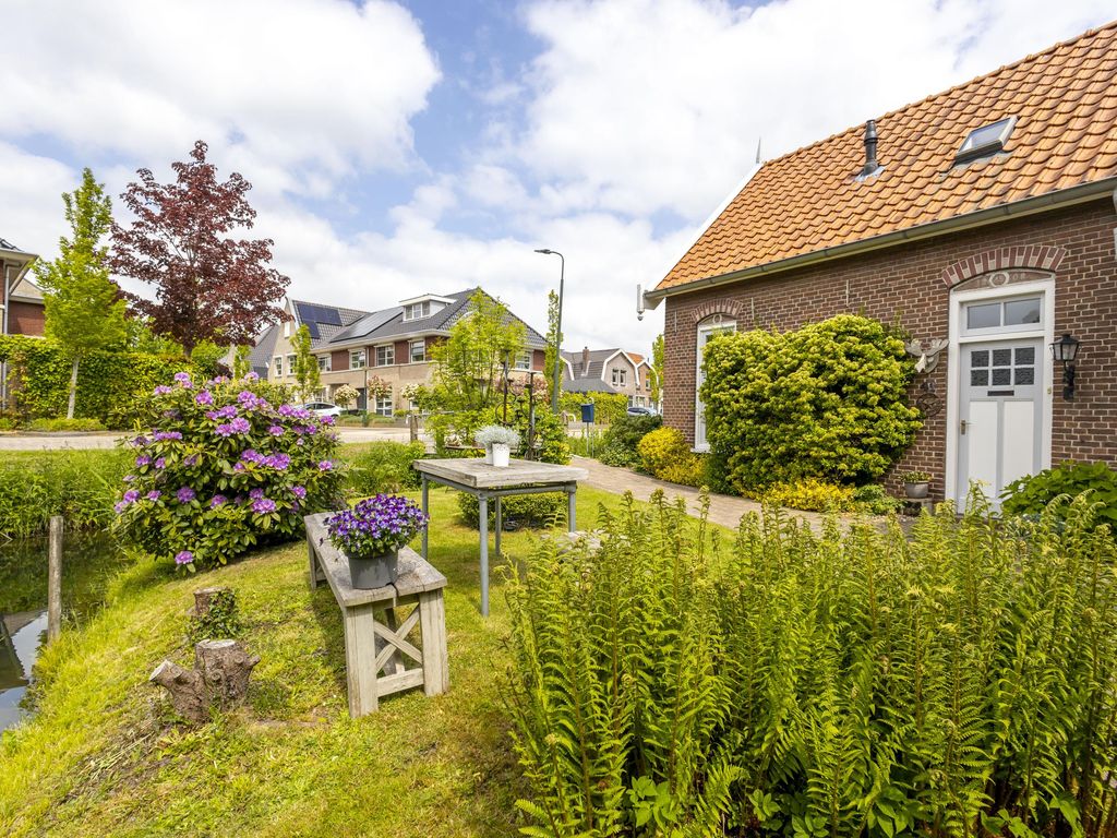 Kerkweg 41, Hardinxveld-Giessendam