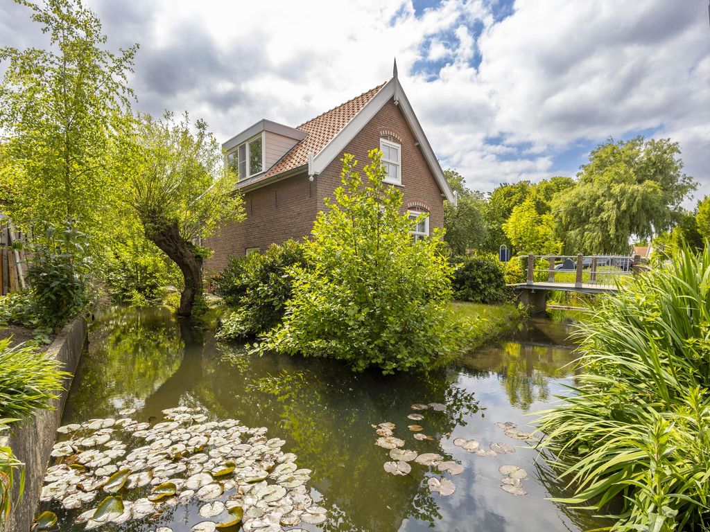 Kerkweg 41, Hardinxveld-Giessendam