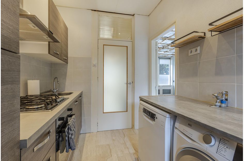 Reviusstraat 10