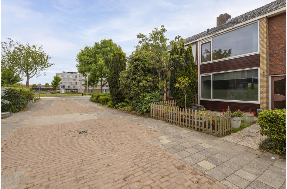 Reviusstraat 10