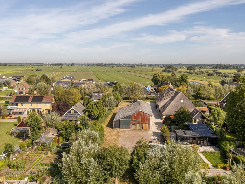 Graafdijk-oost 17 , Molenaarsgraaf