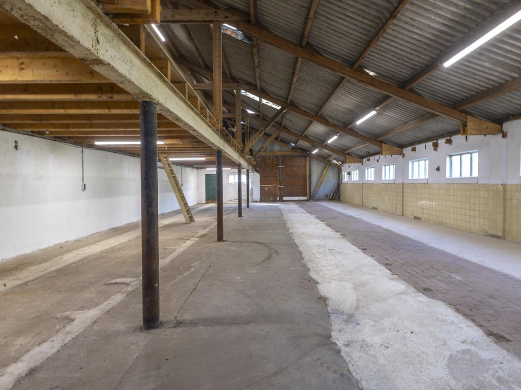 Graafdijk-oost 17 , Molenaarsgraaf