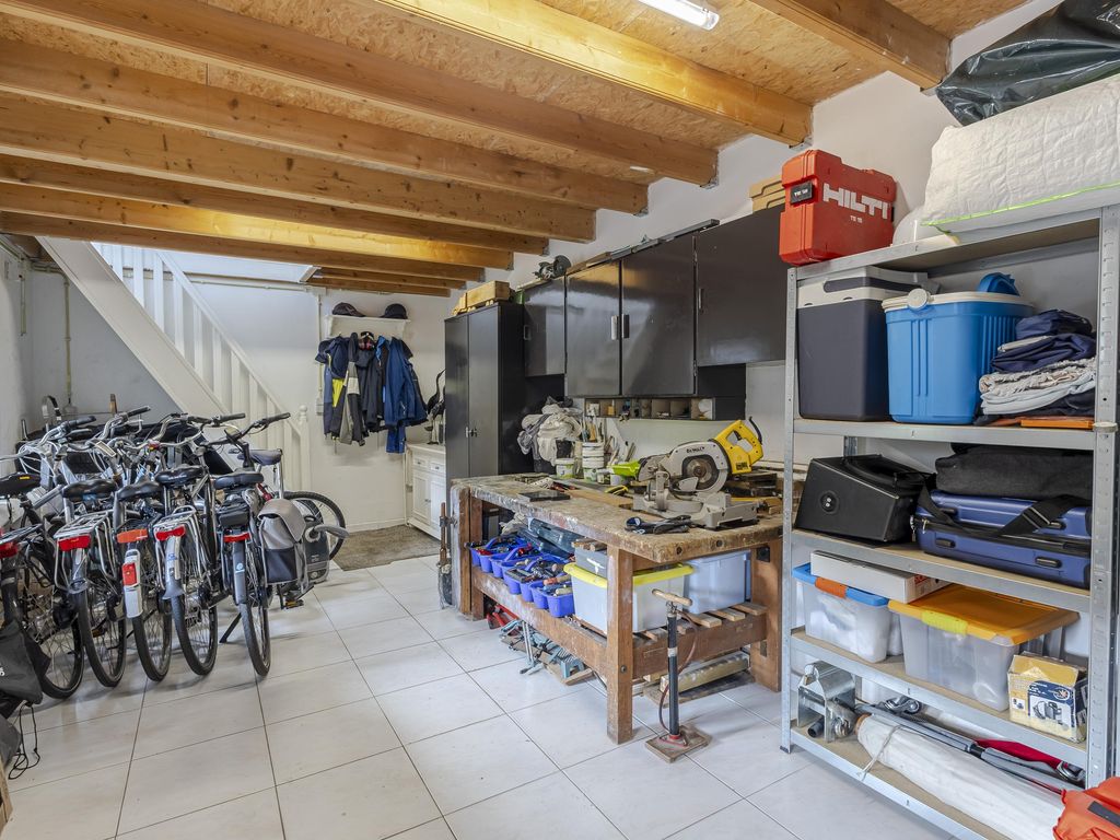 Sluisweg 44, HARDINXVELD-GIESSENDAM